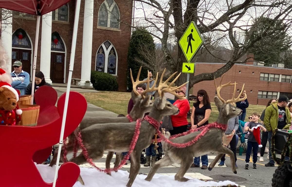 Weaverville Christmas Parade Brings Community Together on Main Street