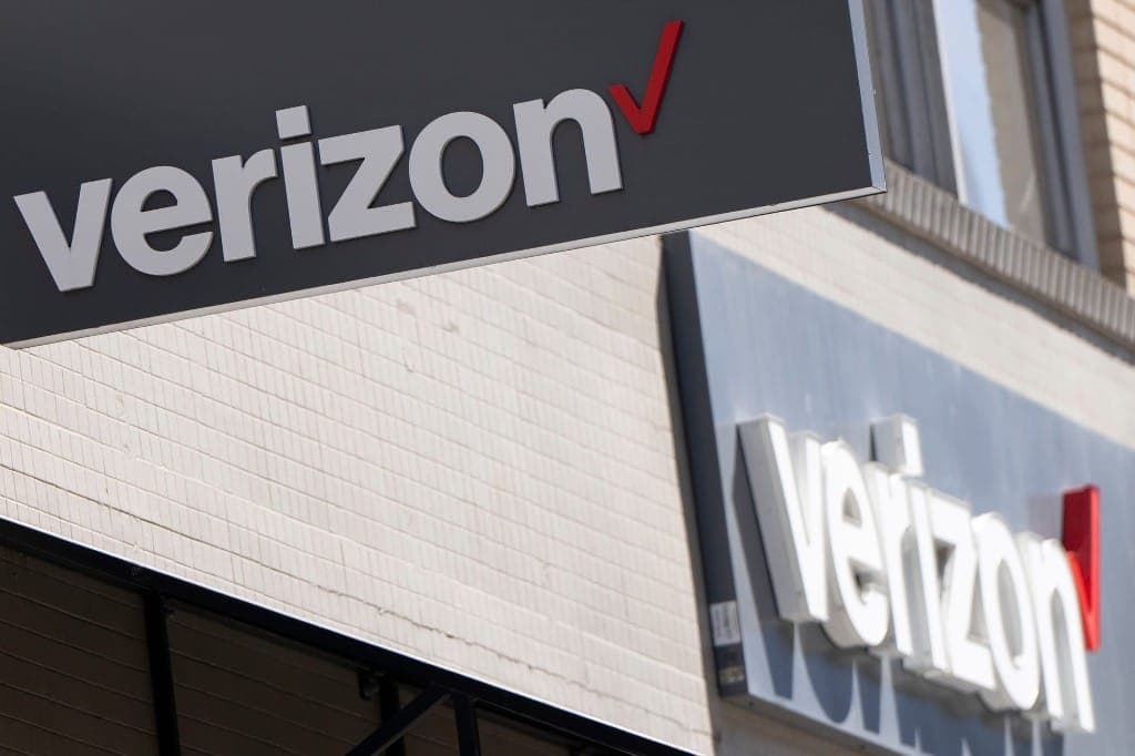 California clears Verizon's $20 billion acquisition of Frontier