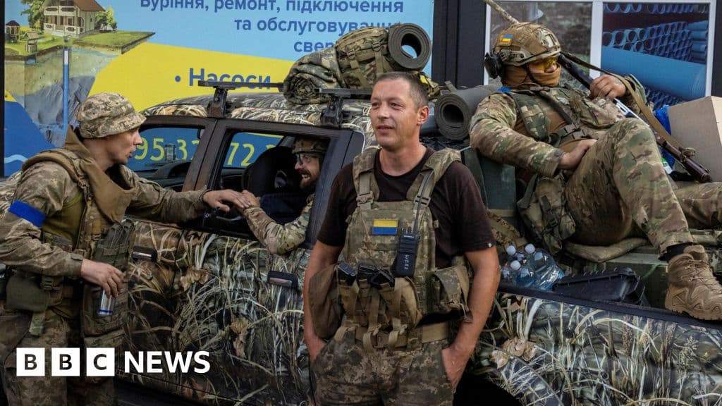 Russian Forces Near Encirclement of Pokrovsk, Raising Regional Stakes