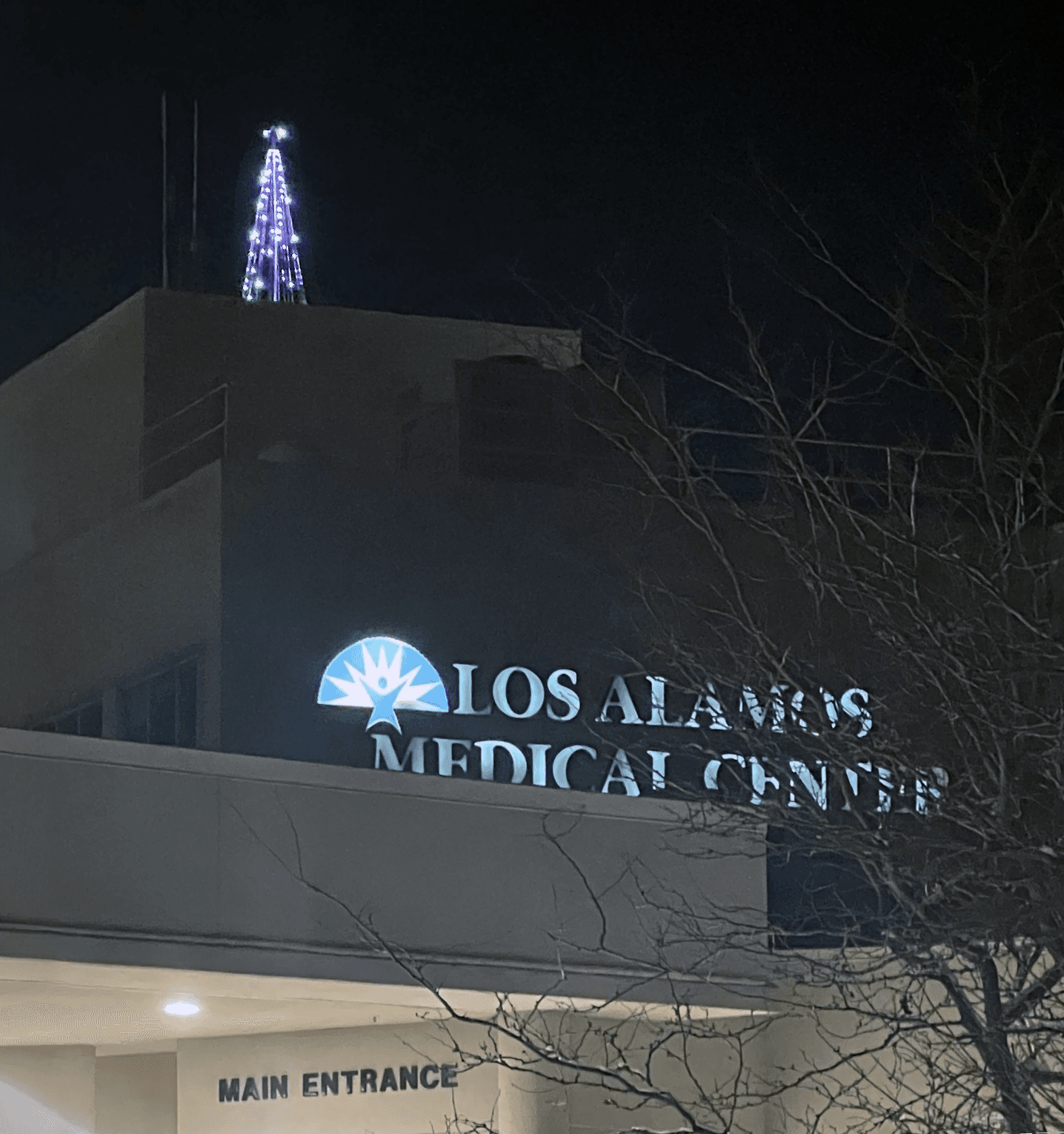 Rooftop Christmas Tree Returns to Los Alamos Medical Center This Week