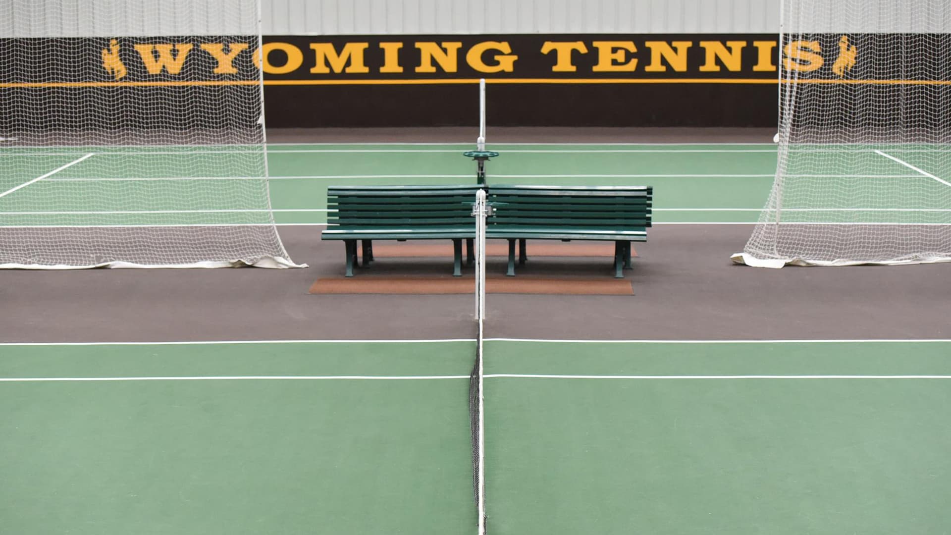 Wyoming Cowgirl Tennis Brings Community Clinic and Fundraiser to Casper