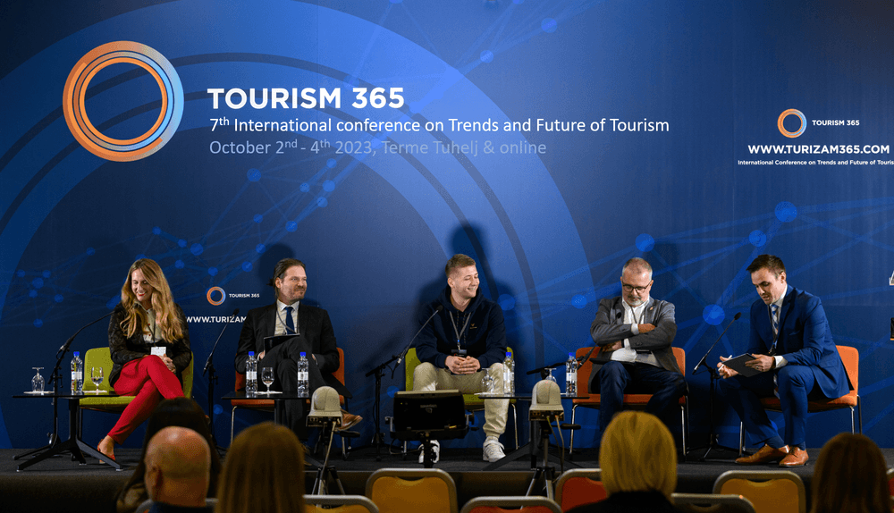 Eagar Announces Business Training, Tourism Meeting, Input Survey Next Week