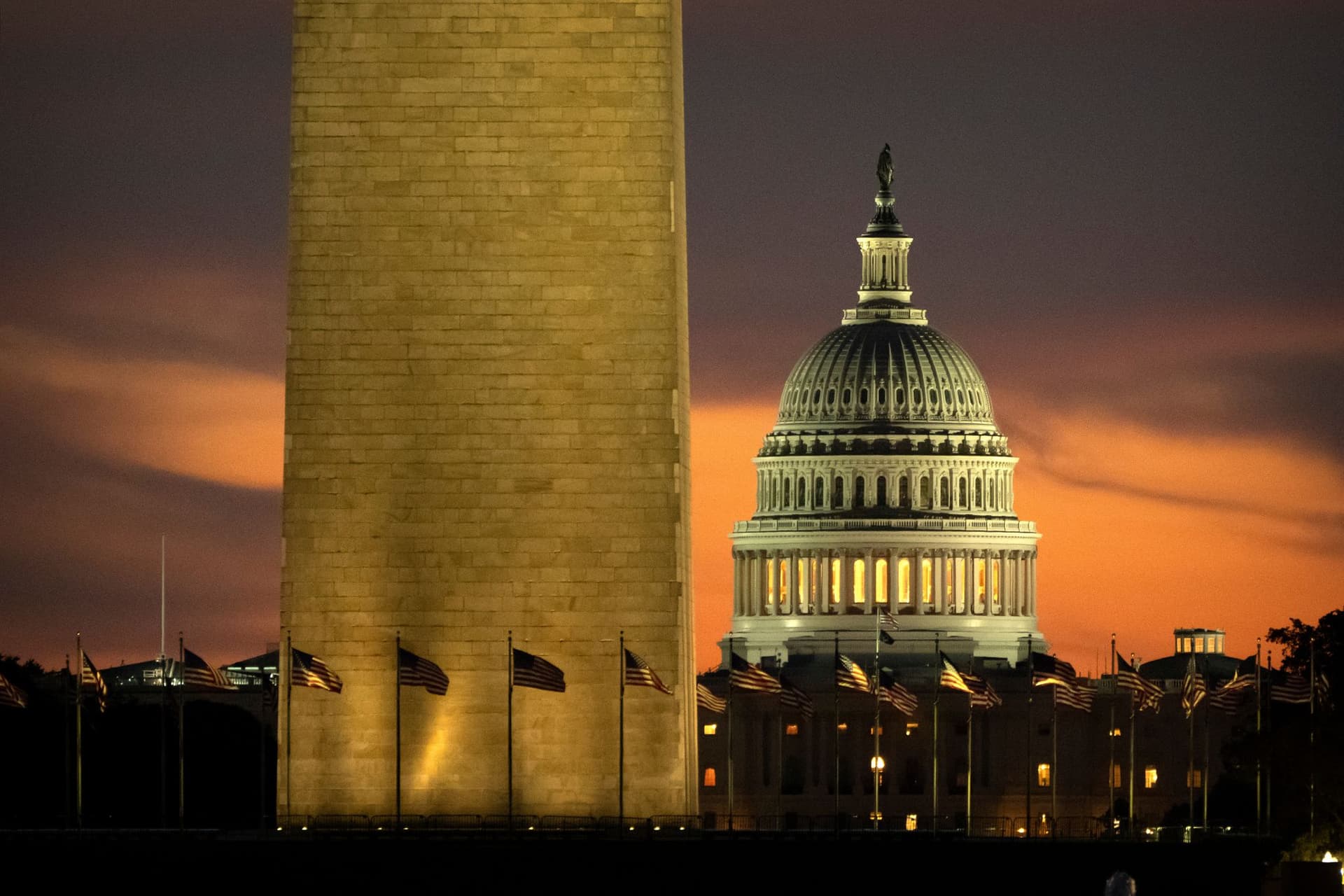 Global Moments: Pope, Serbian Students, Dodgers, Lebanon Mourners