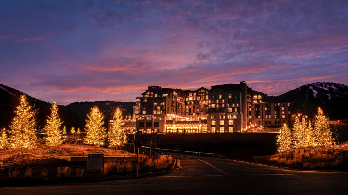 Grand Hyatt Deer Valley Launches Expanded Holiday Program, Welcomes Locals