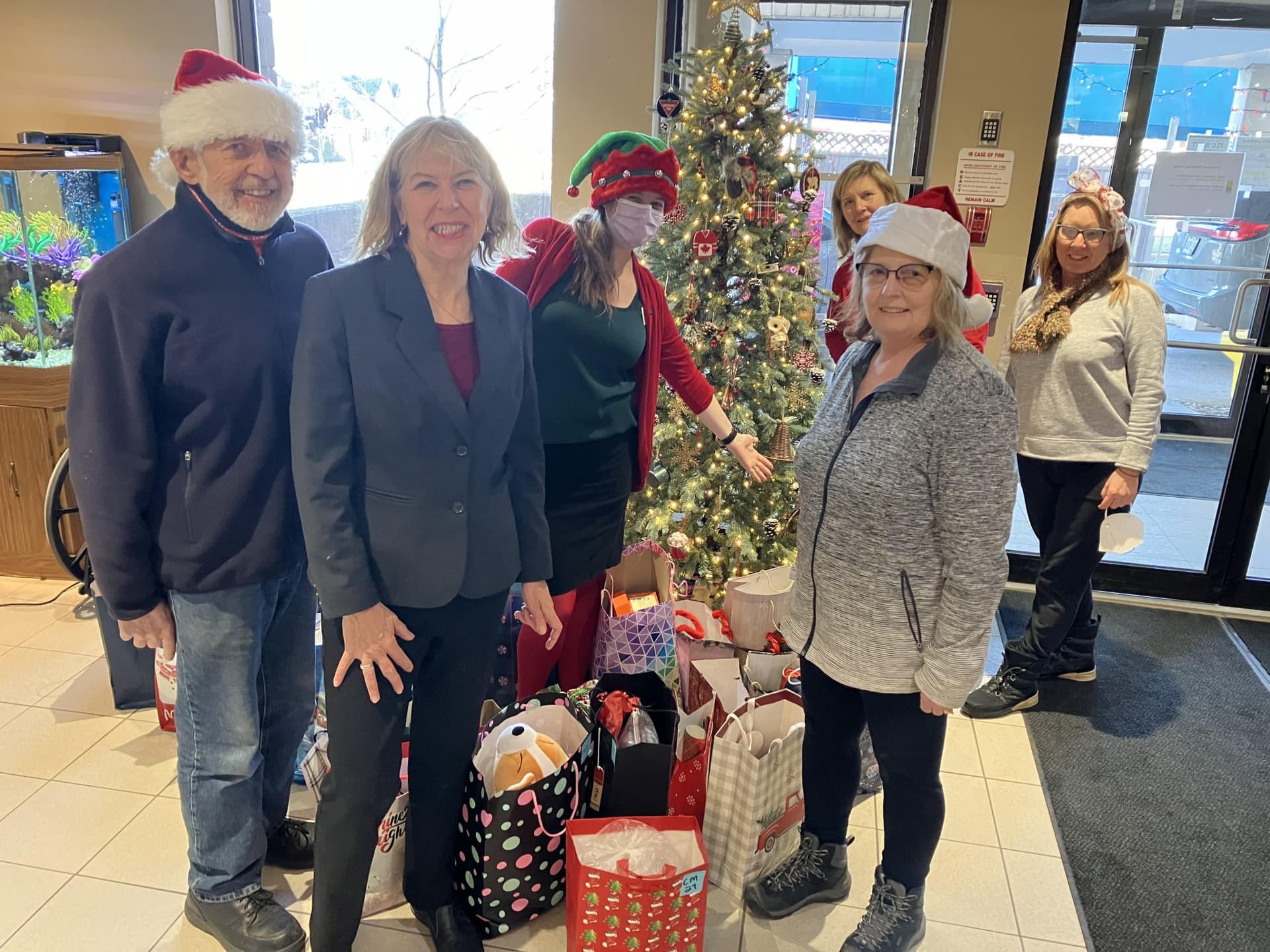 Belen High Student Council Runs Annual Giving Tree Drive