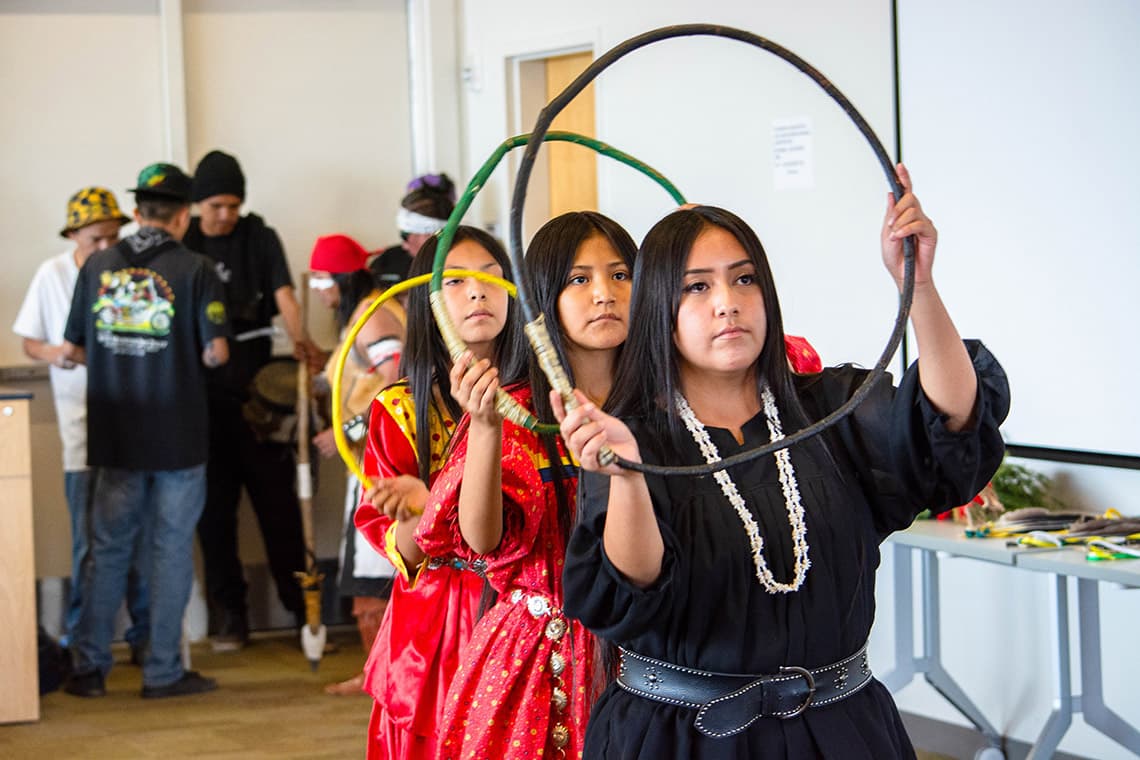 UNM Gallup library director leads state academic libraries, boosts local access