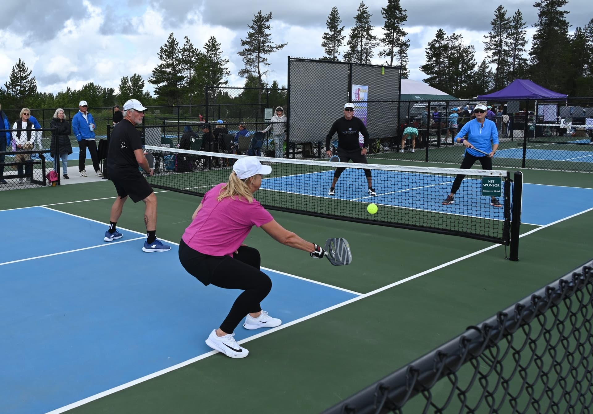 How to Start a Neighborhood Pickleball Club in Six Steps