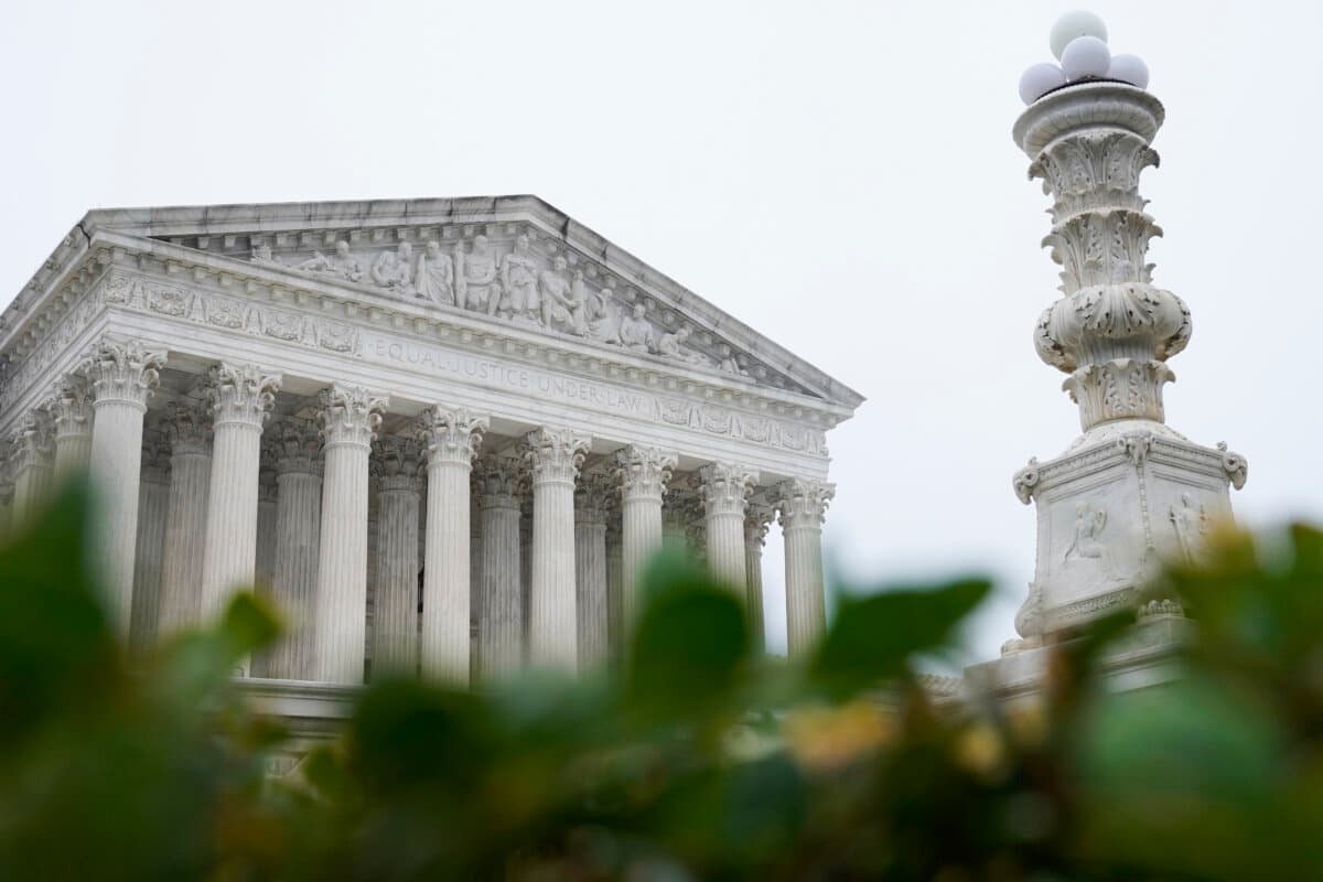 Supreme Court Agrees to Hear Louisiana Challenge to Voting Rights Act