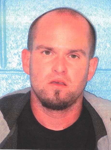 Oak Harbor Fugitive Wanted for Arson Dies in Anacortes