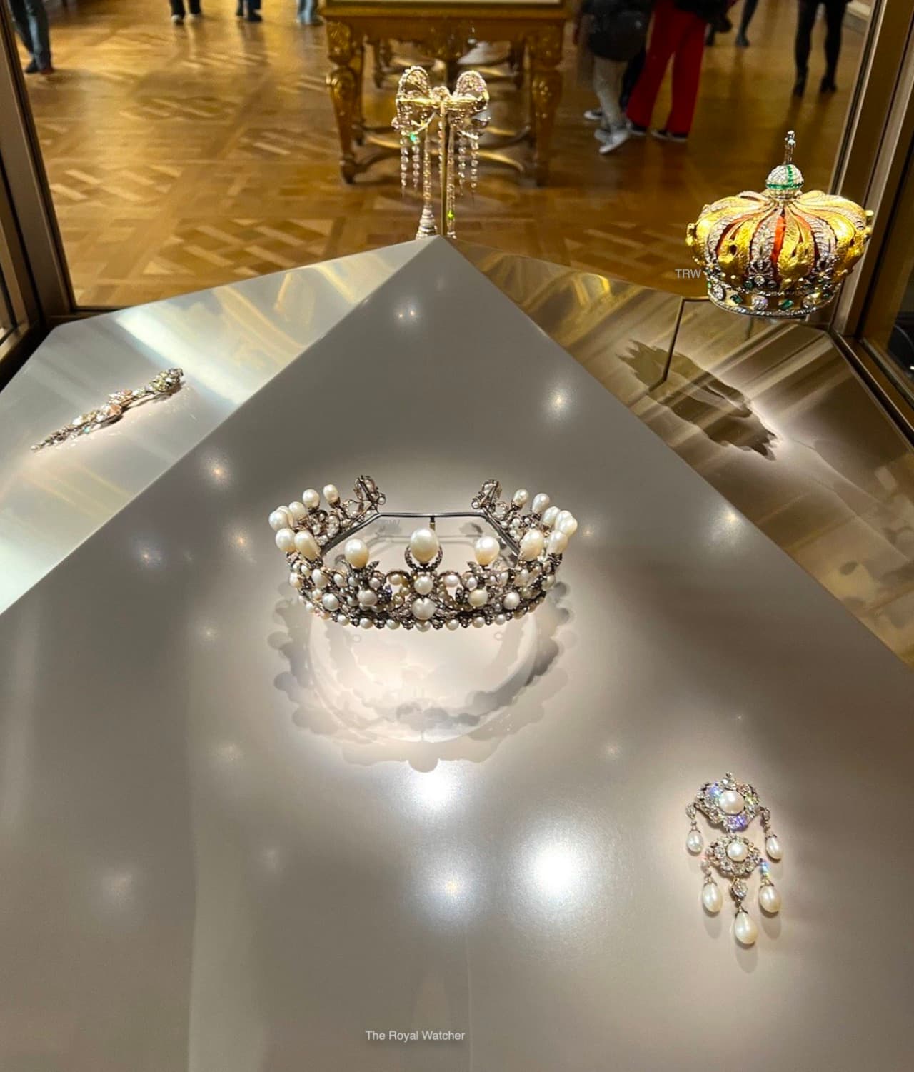 Louvre Reportedly Relocates Its Most Precious Jewels to Secure Storage