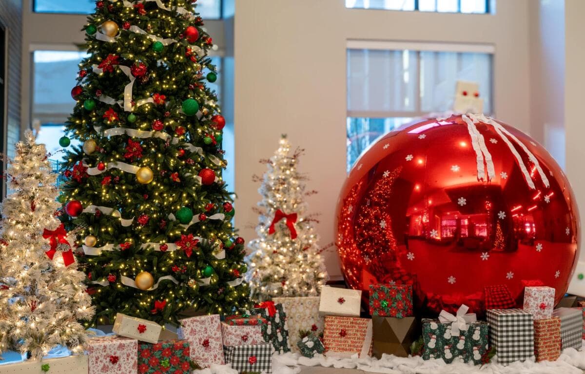 Embassy Suites and YMCA to Host Family Holiday Event in Downtown Asheville