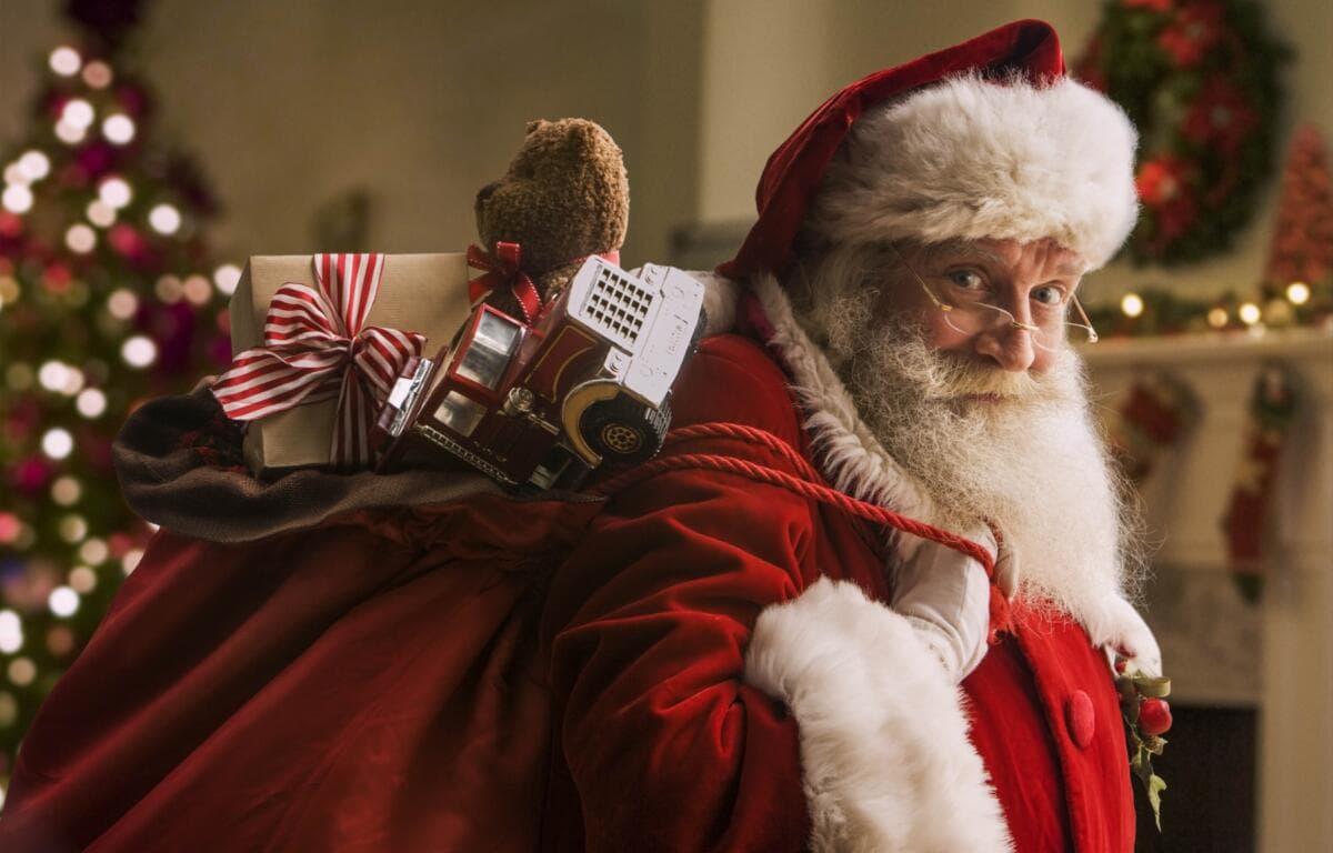 Asheville Parks Hosts Calls From Santa, Serves Young Children