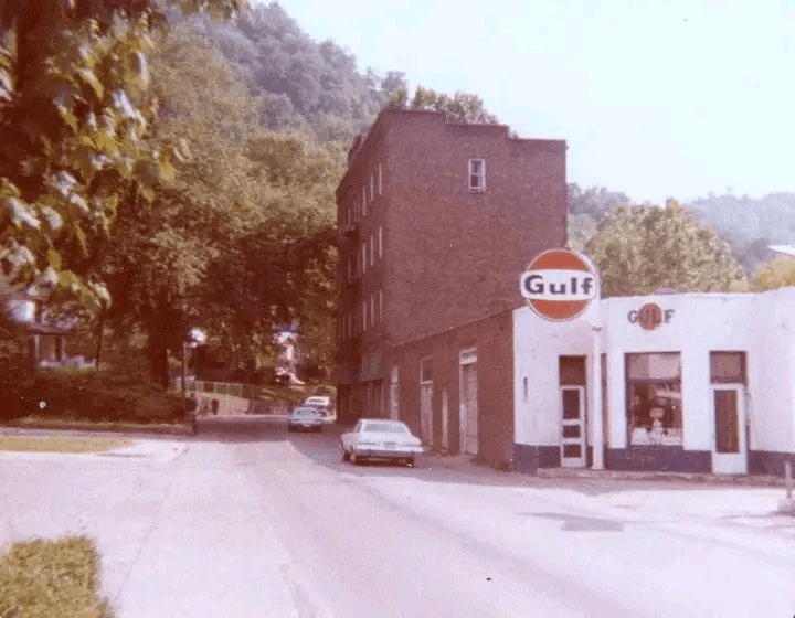 The Last Gulf Station in Welch where one man kept a mountain town’s heart beating for 60 years