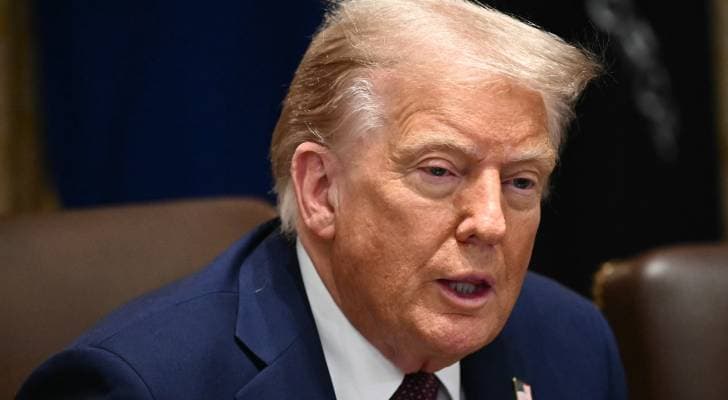 Trump Strategizes Gaza Approach in High-Level Meeting with Blair and Kushner