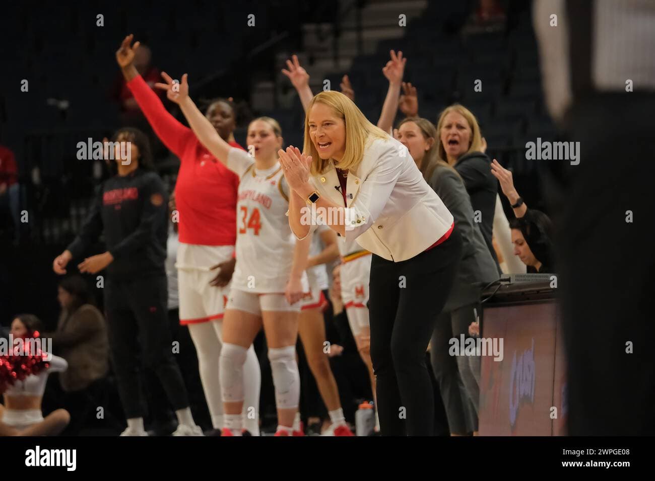 Maryland Women's Basketball Suffers First Loss in Tight Road Defeat at Illinois
