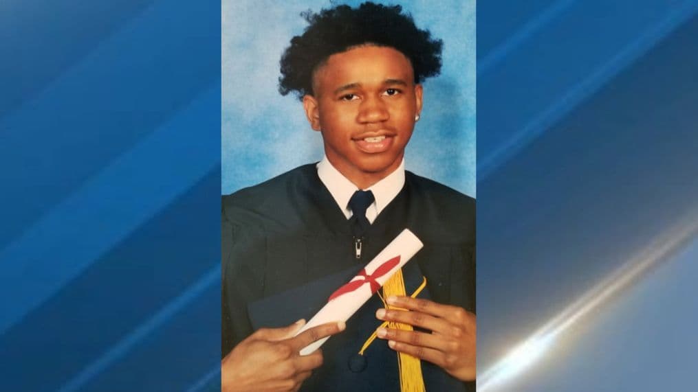 22-Year-Old Accused of Enrolling in Minnesota High School Says Misunderstanding