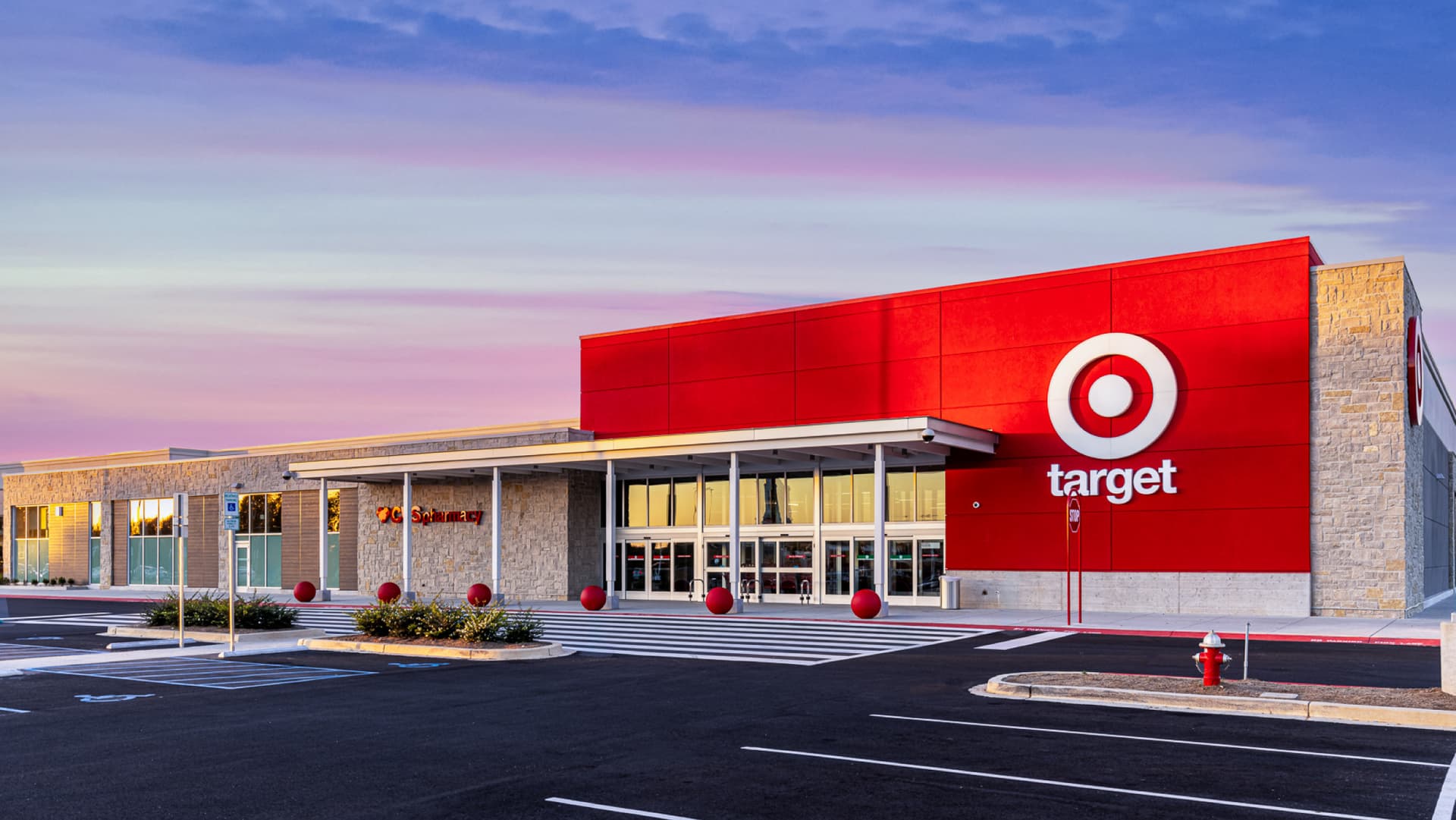 Longtime Target Worker Leaves, Cites Staffing, Scheduling and Burnout