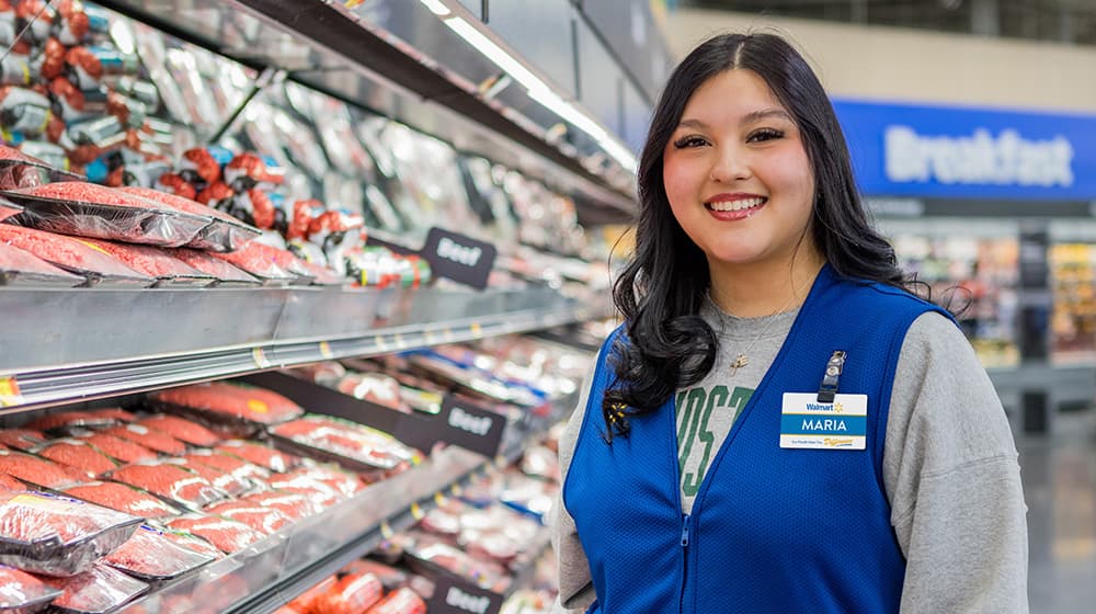 Walmart Details Pay, Benefits and Training Programs for Associates
