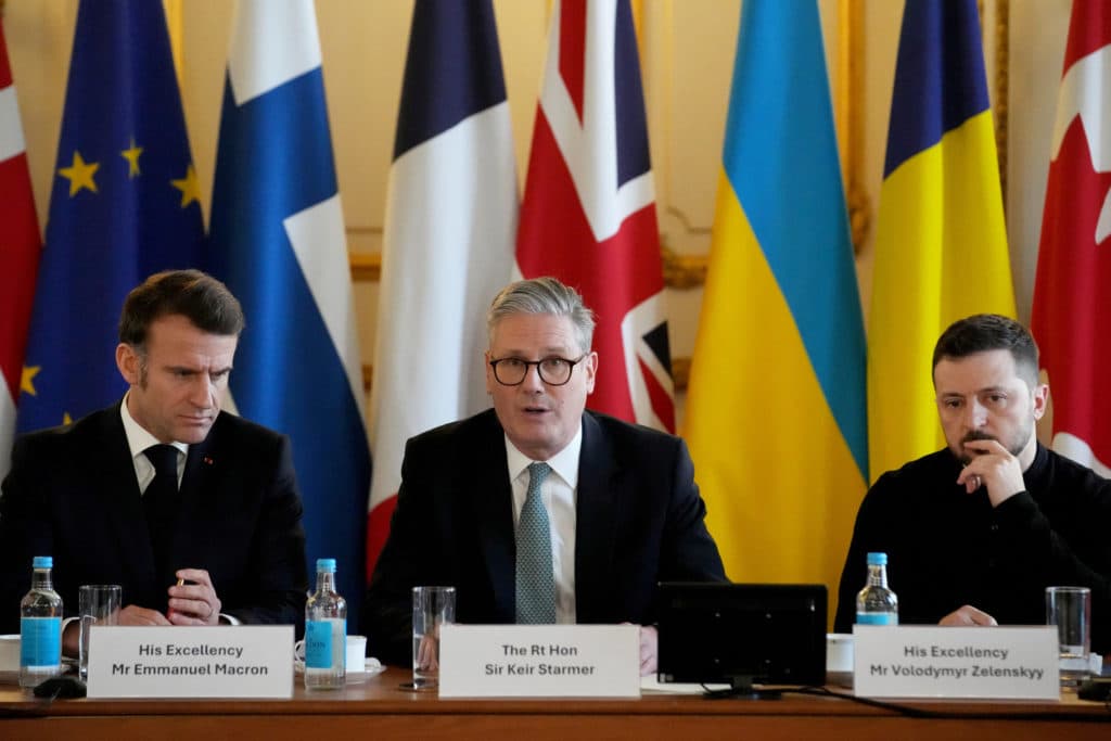 European Leaders Back Immediate Freeze of Ukraine Battle Lines