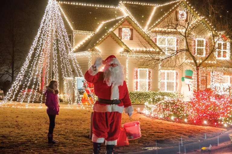 Forsyth County holiday light displays bring joy and strain services