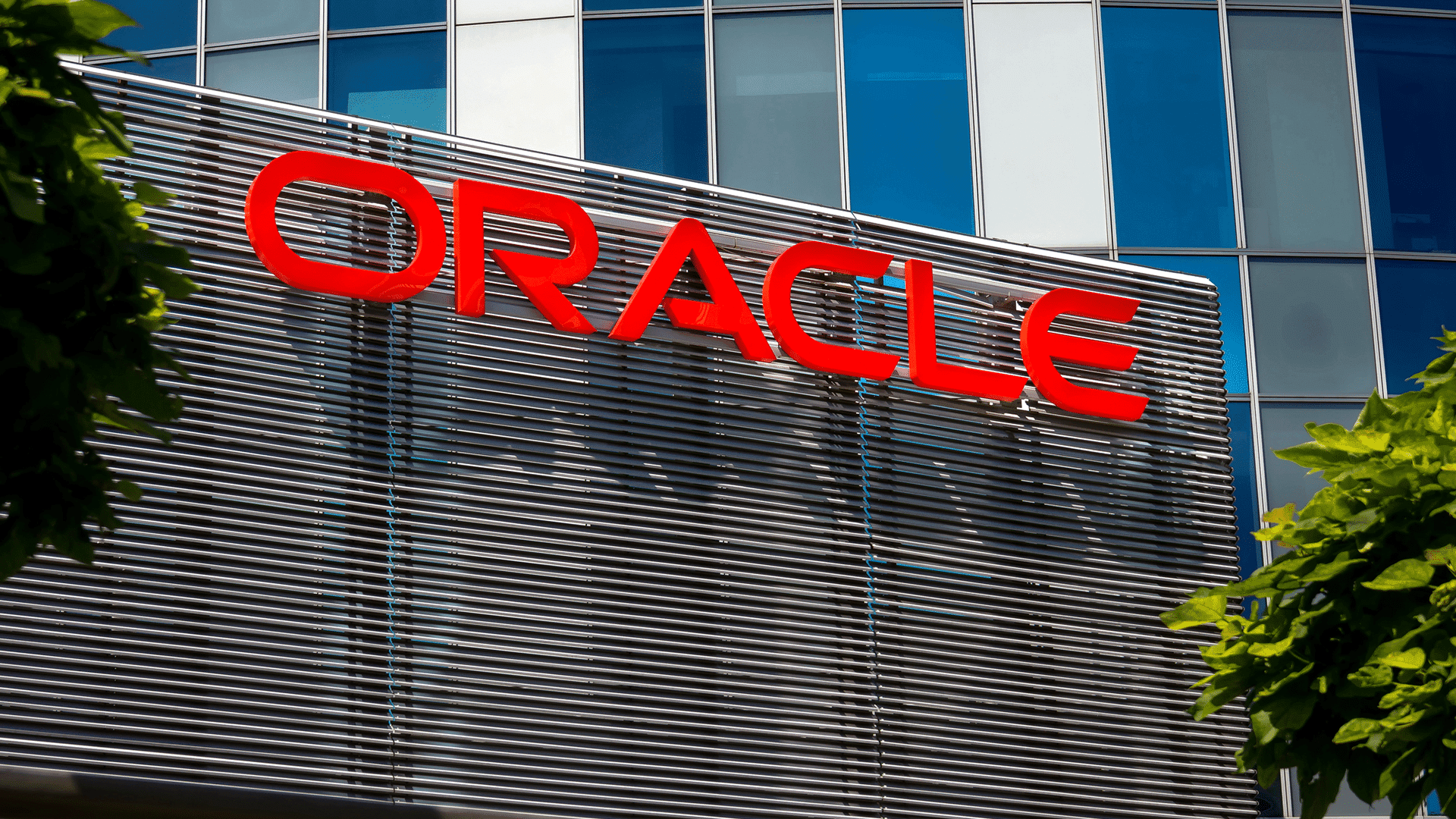 Oracle Weak Guidance and AI Cloud Spending Rattle Tech Stocks