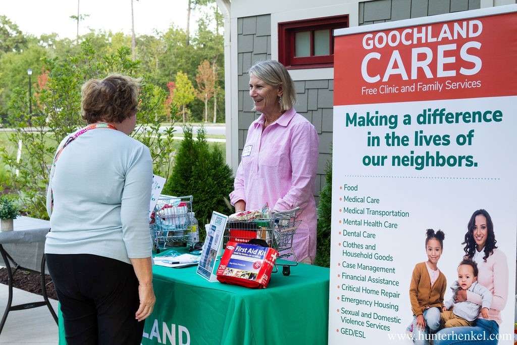 GoochlandCares Pet Food Drive Helps Families, Keeps Pets Home