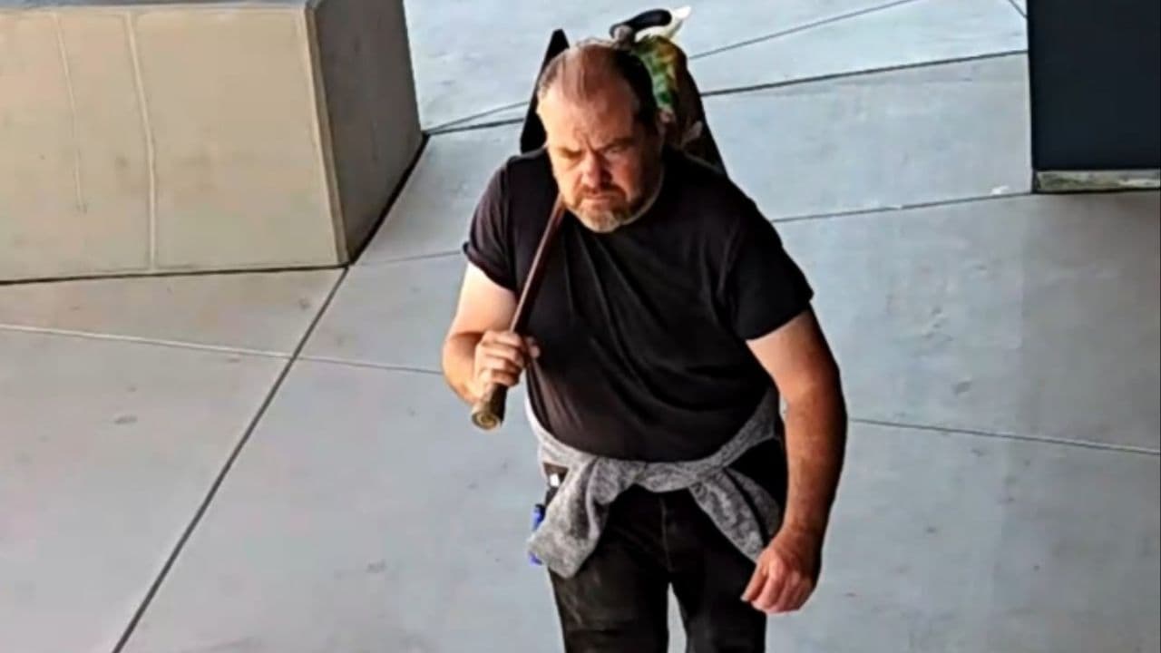 Clovis Police Seek Help Identifying Suspect in Herndon Area Burglary