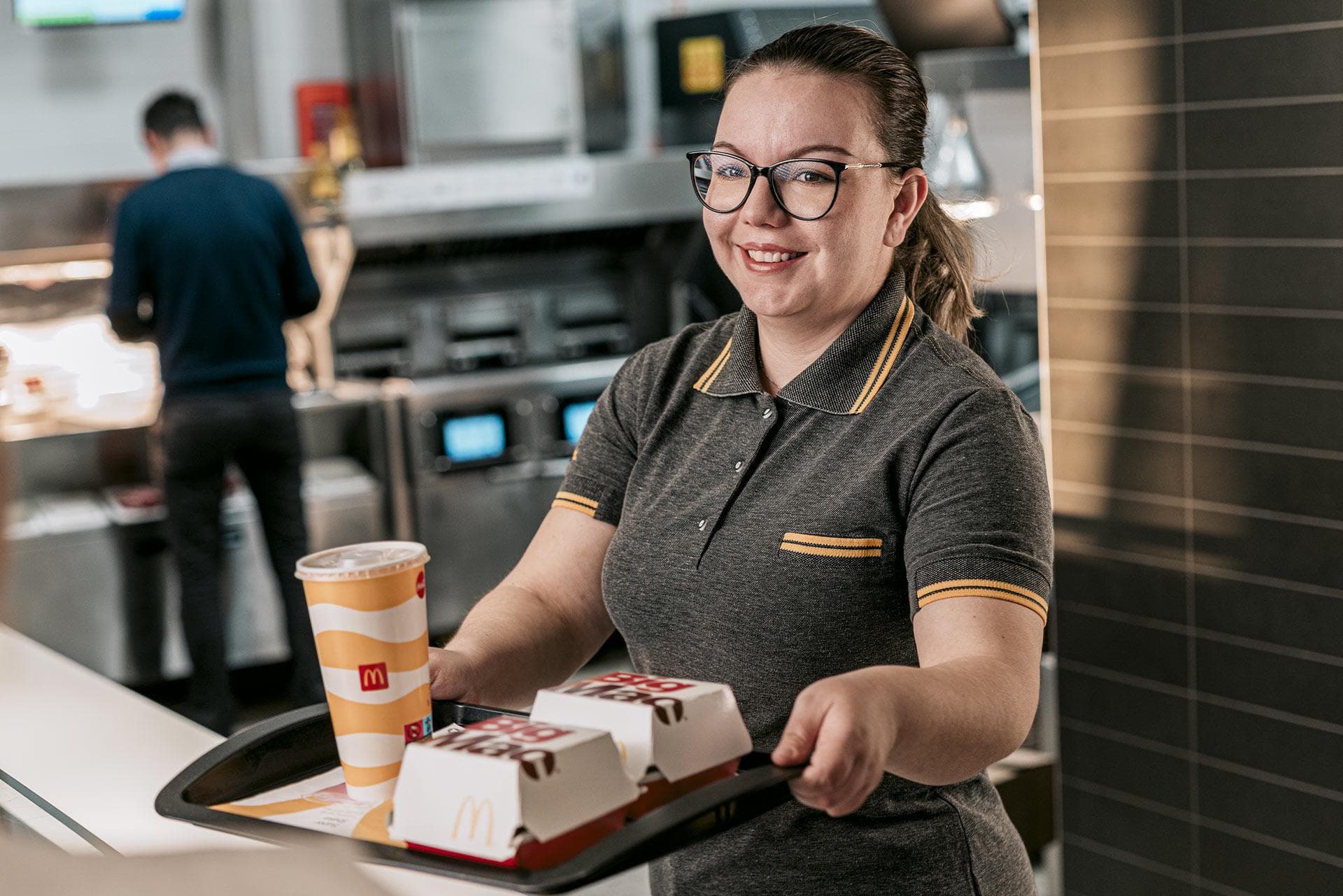 McDonald's Workers Turn to Reddit Forum for Operational Tips and Support