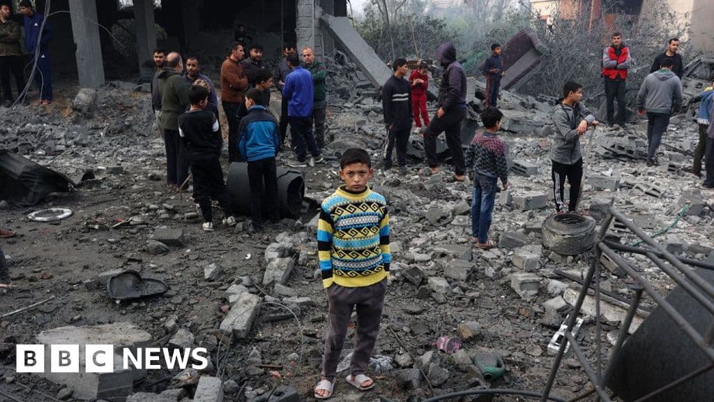 Airstrikes Persist in Gaza Despite New Ceasefire Approval