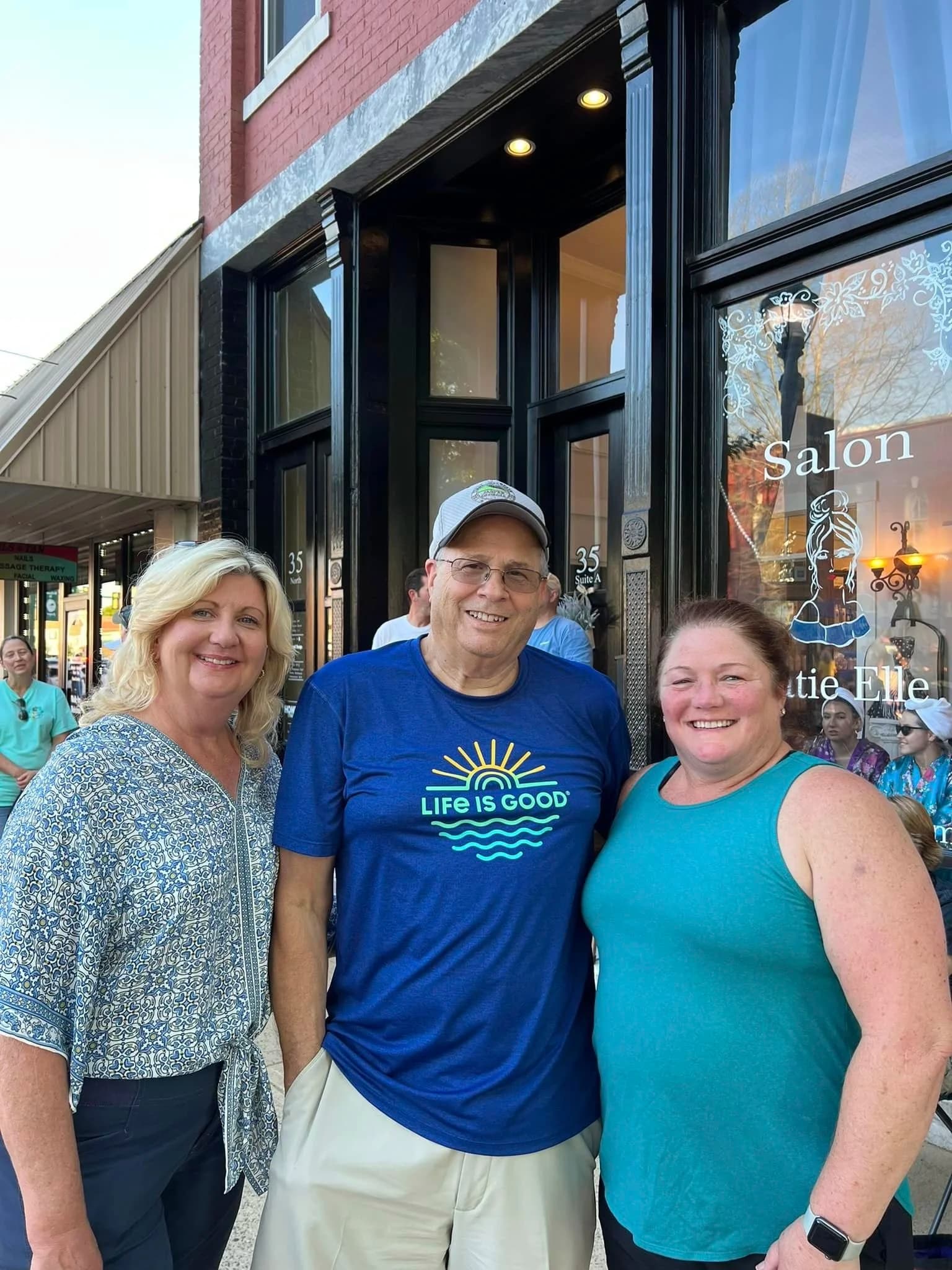 Downtown Jasper Merchants Host Monthly Shop and Sip Evening