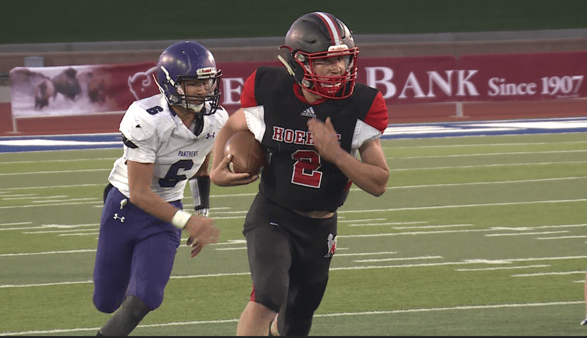 Hoehne High Football Ends Season with Decisive Home Victory