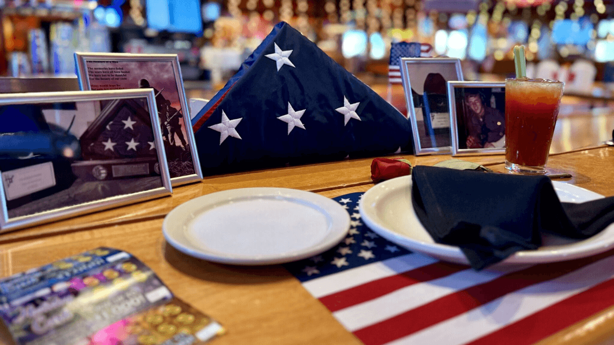 Texas Roadhouse Offers Free Meals to Veterans and Service Members