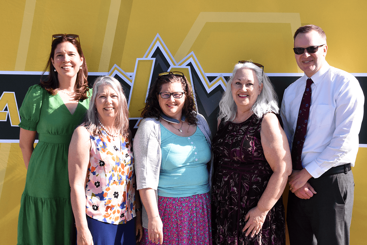 Los Alamos School Board Wins New Mexico Large District Award