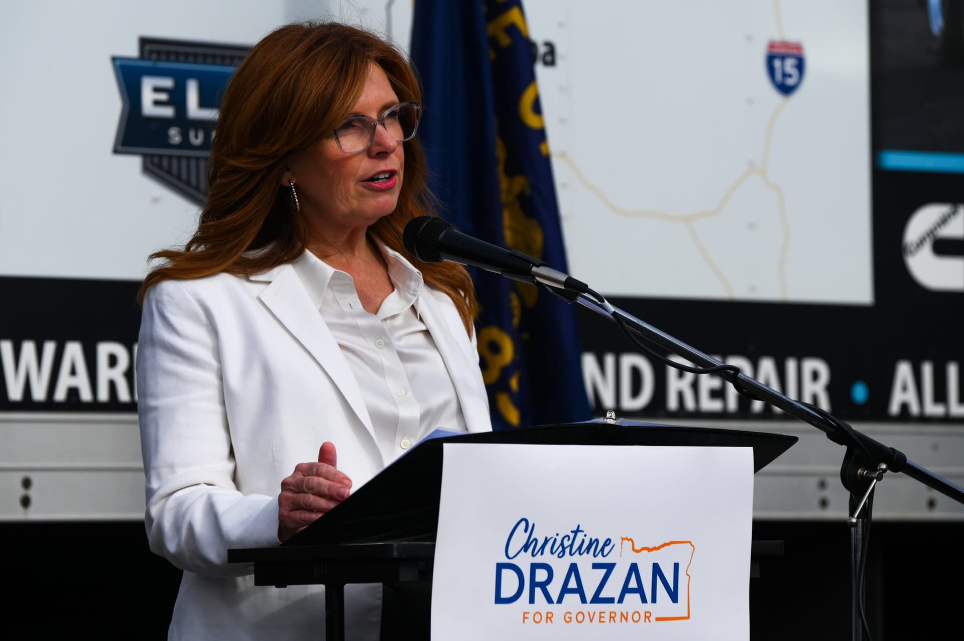 GOP Candidate Christine Drazan Visits Coburg, Highlights Affordability Challenges