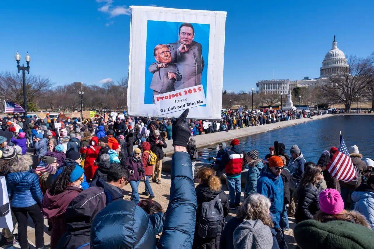 Nationwide “No Kings” Demonstrations Challenge Urban Policing and Public Order