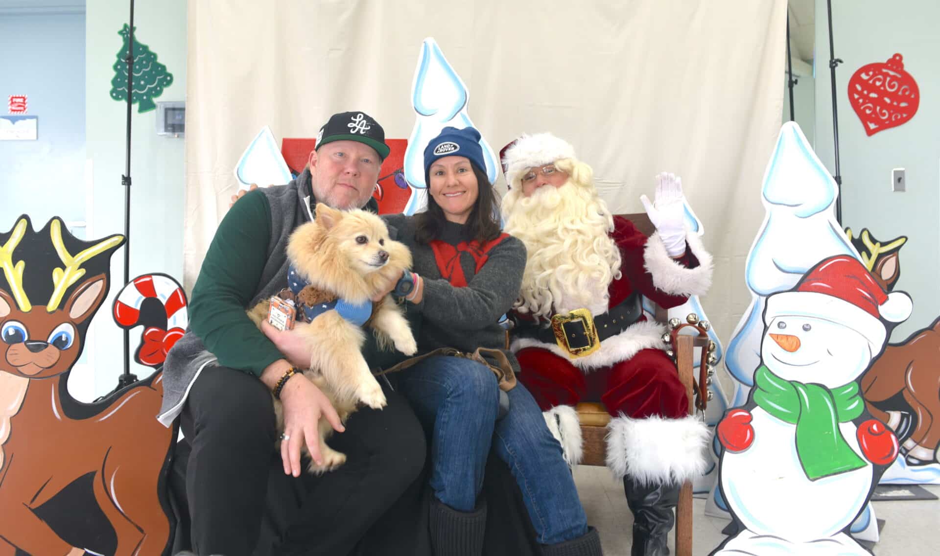 Lewisburg Shop Hosts 29th Annual Santa Paws Event, Boosts Local Retail