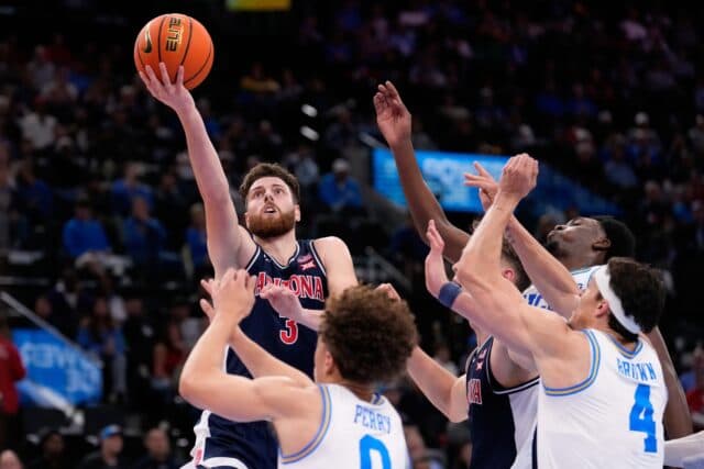 Dell'Orso Sparks Arizona With 20, Topples UCLA in Tight Classic