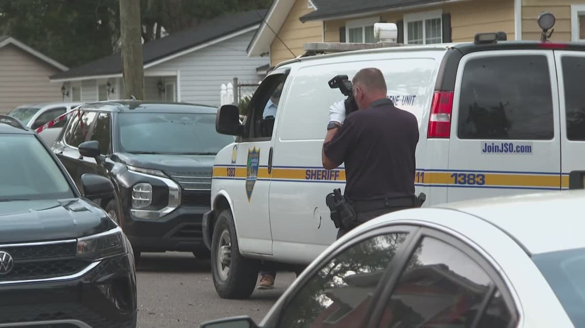 Sunday Arrest and Disturbances Stir Concern in Jacksonville Neighborhoods