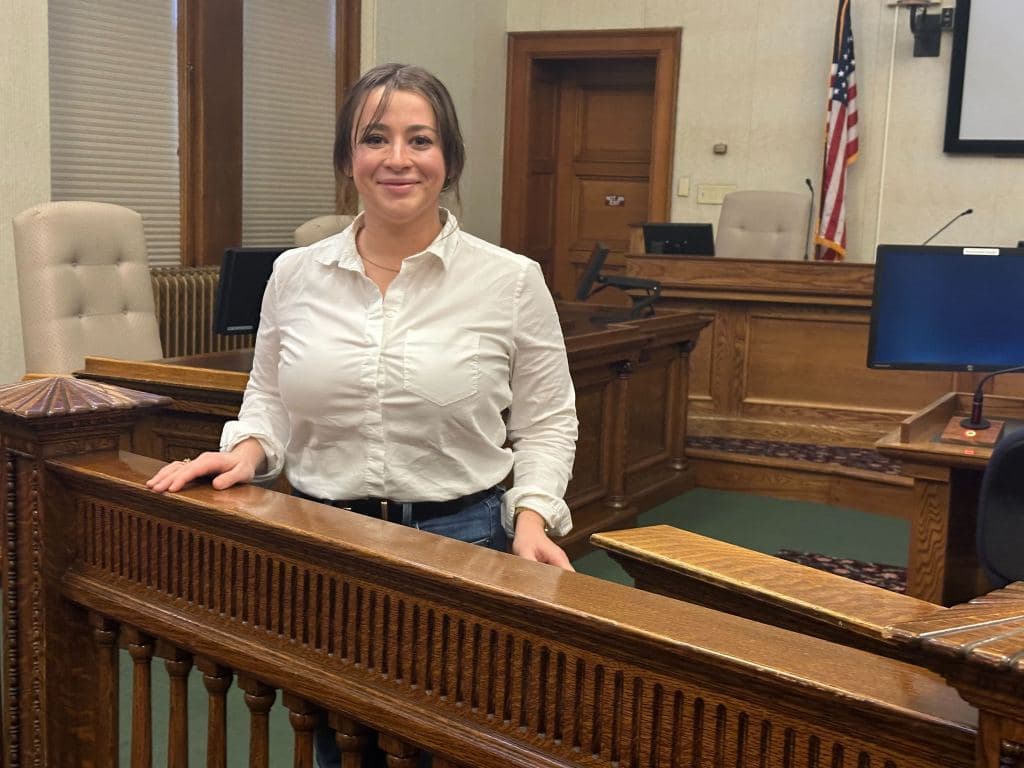 Helena Announces 17 Applicants, Process Set For City Commission Seat