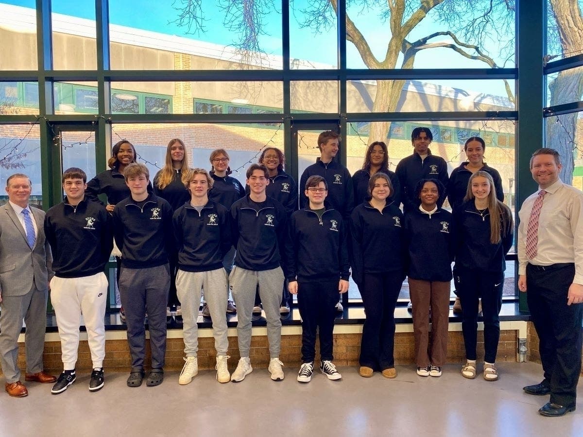 Eighteen Jacksonville Seniors Named Illinois State Scholars, Recognition for Academic Excellence