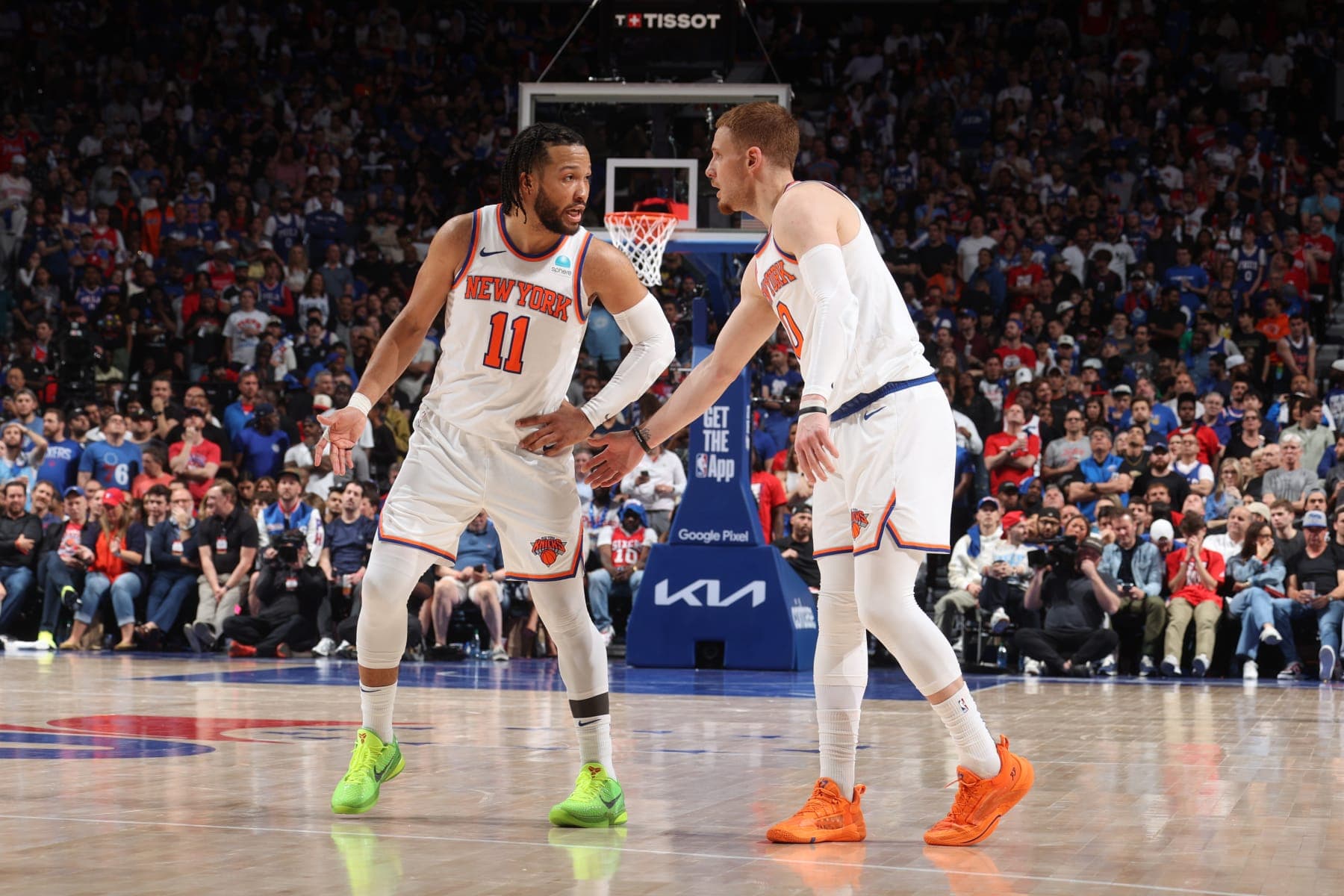 Brunson Carries Knicks, Advances New York into NBA Cup Knockouts
