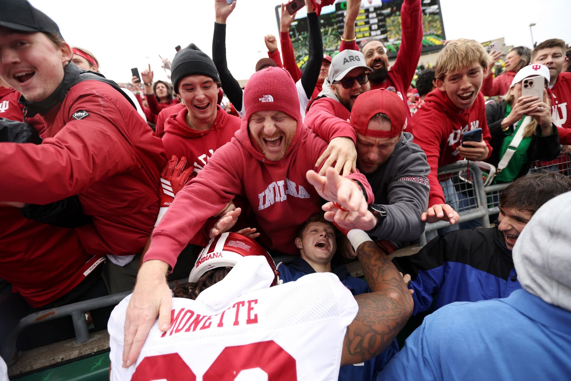 Indiana Hits No. 3 in AP Poll as Texas and USC Reclaim Spots