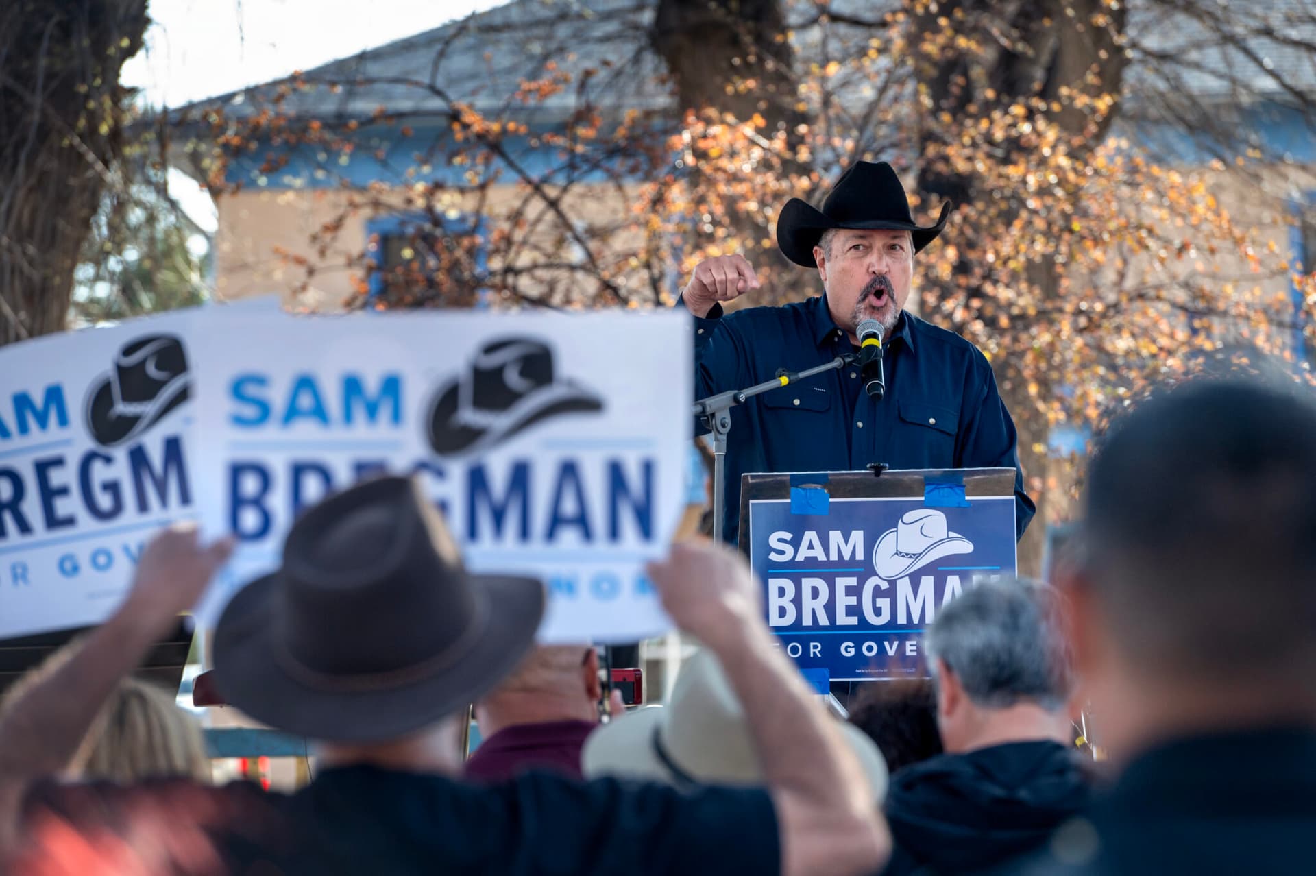 Sam Bregman Holds Town Hall in Rio Rancho, Engages Sandoval Voters