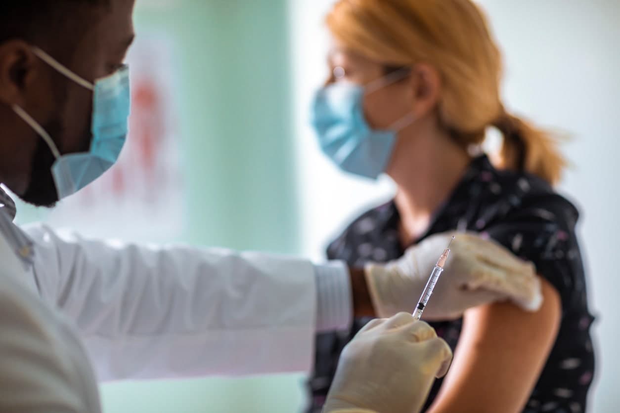 CDC Panel Narrows Eligibility for Updated Covid Vaccine to High-Risk Groups