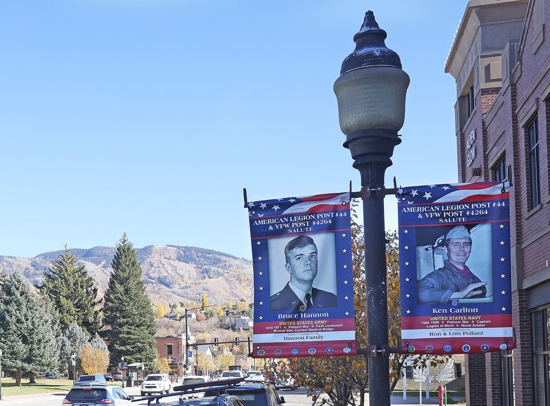 Hazard Civic Fellows Erect Main Street Banners Honoring County Veterans