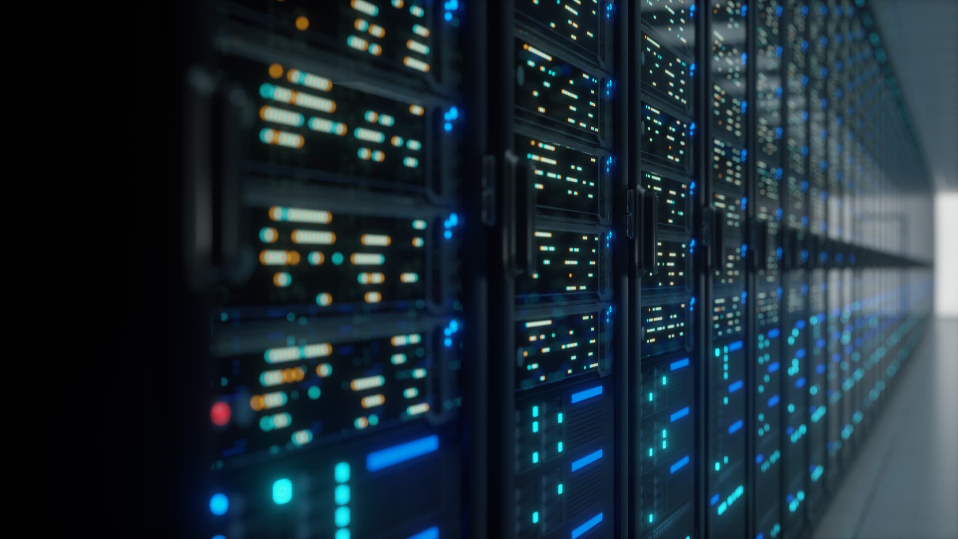 Billion-Dollar Compute Deals Reshape AI Infrastructure and Market Power