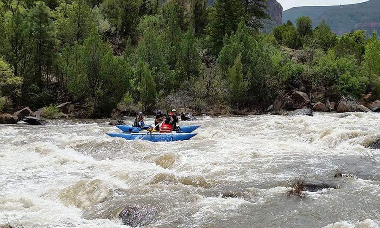 Dove Creek guide maps recreation, services and public-land access