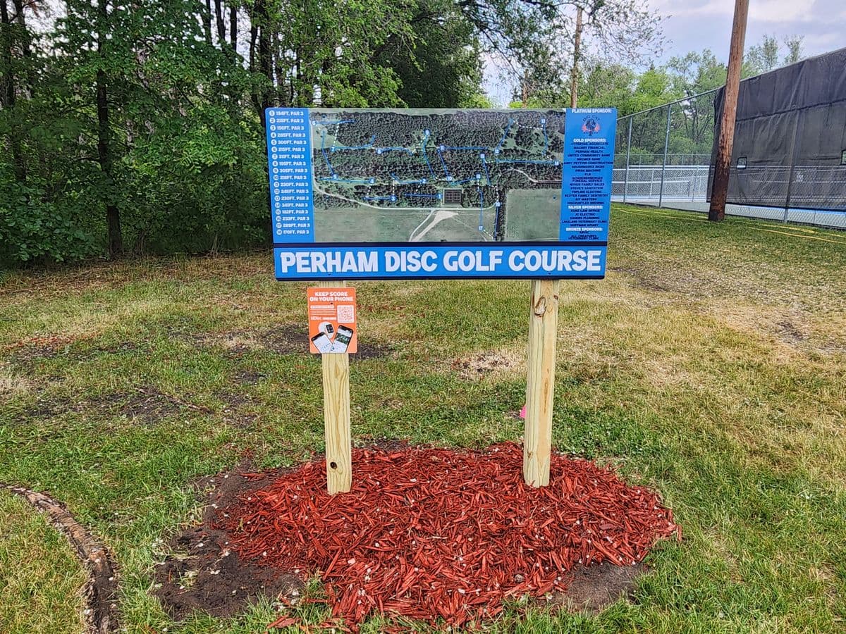 Former Perham Athlete Brings Disc Golf to Moorhead Students, Strengthening Lakes Area Ties