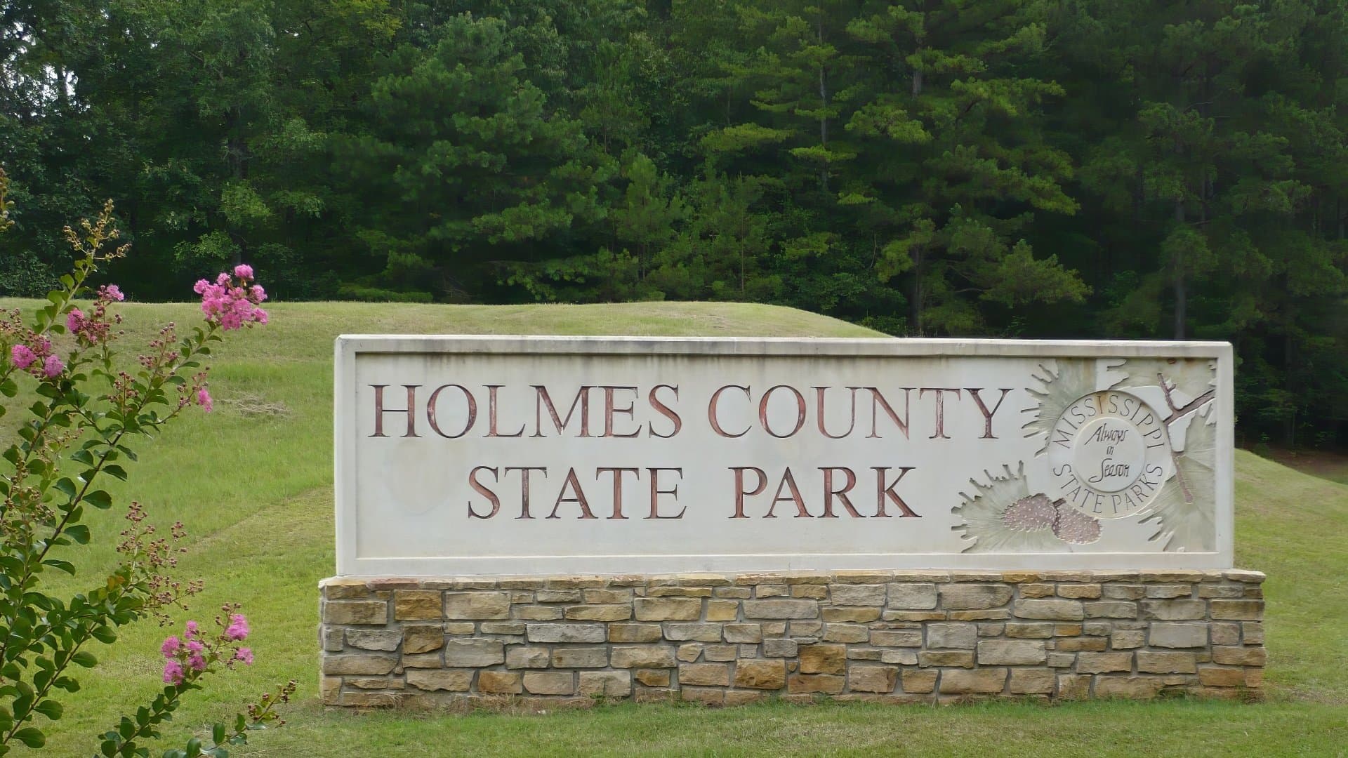 Holmes County parks offer low‑cost outdoor options for families and residents