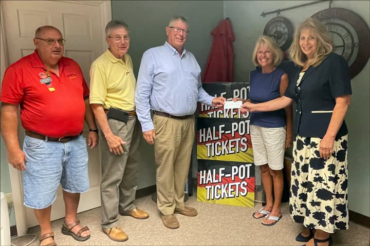 Strassenfest Half Pot Funds VU Jasper Scholarships for Dubois County